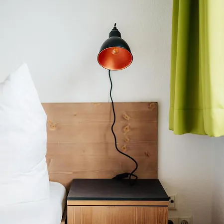 Bodeapartment 3 * Elend